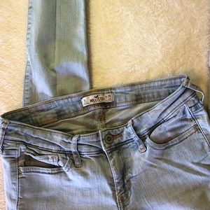 Light wash Hollister jeans